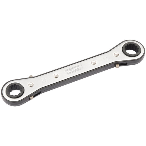Ratcheting-Ring-Spanner,-15-x-17mm